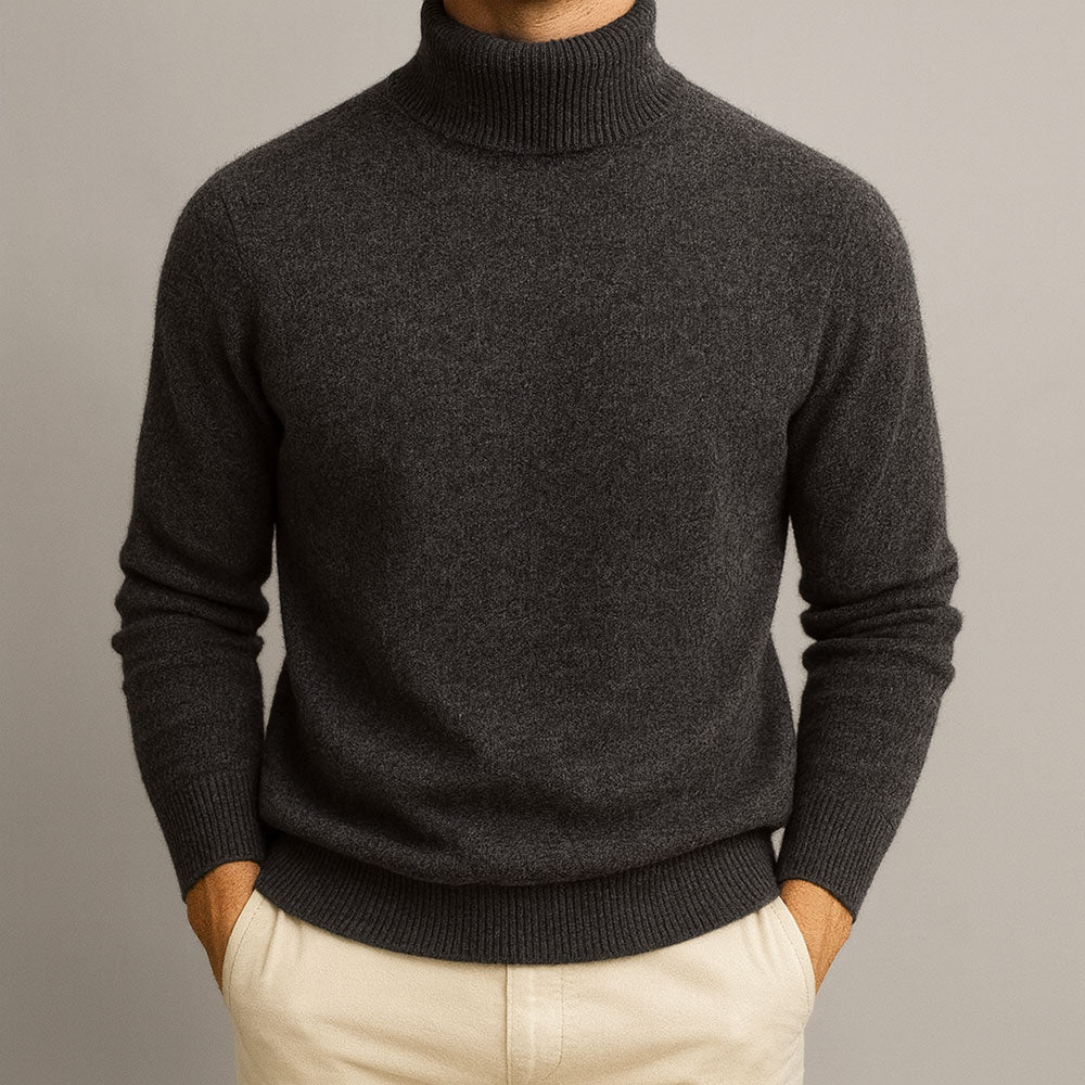 James | Classic Turtleneck