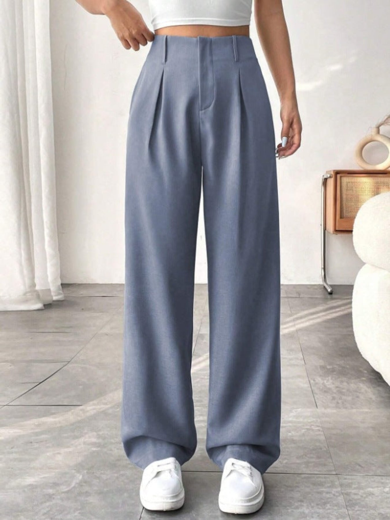 Belle | Elegant Pleated Wide-Leg Office Trouser