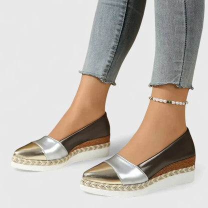 Liv | Shiny Loafers