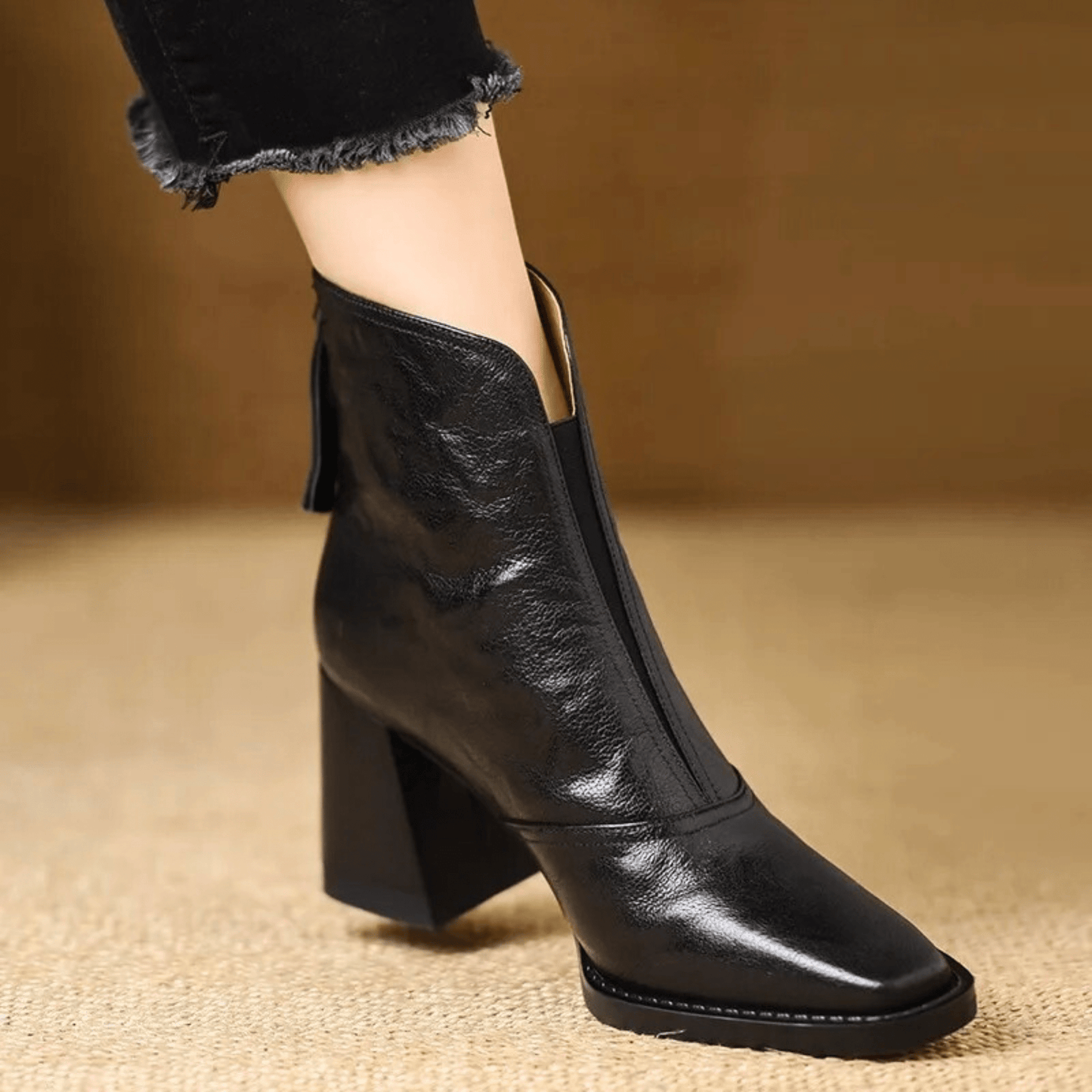 Rosalie | Mid-Heel Ankle Boot